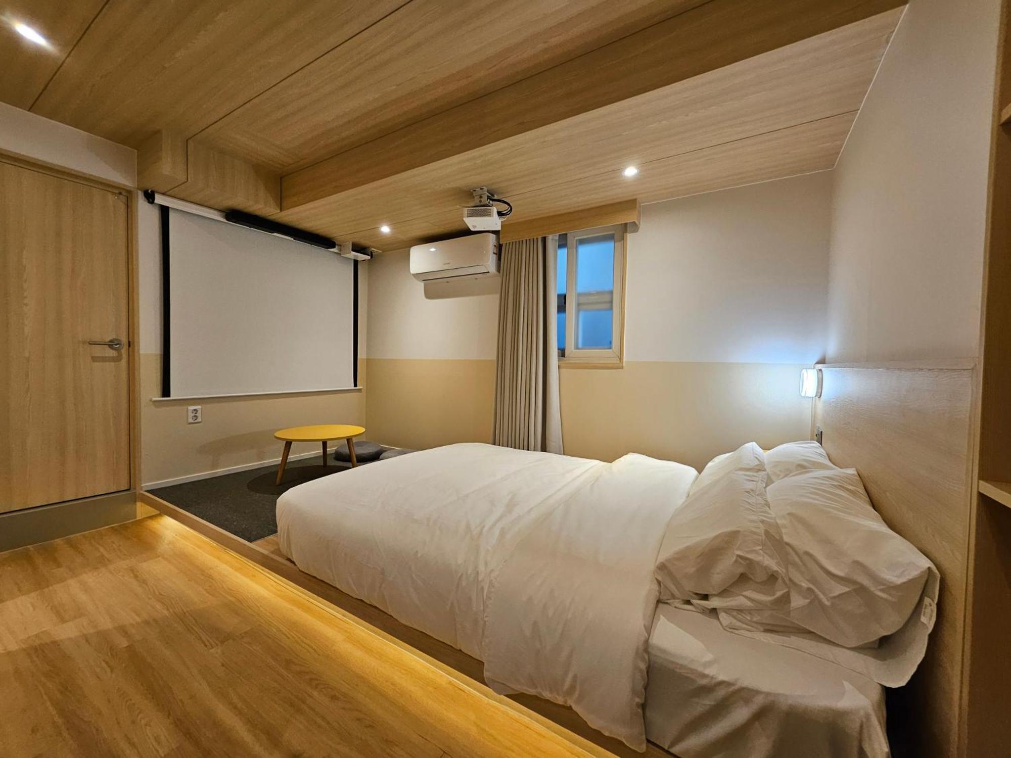 2025 Renovated- Hotel Marguerite Seoul Exterior foto
